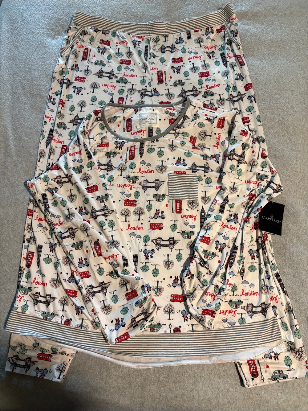 NWT XXL Cuddl Duds Long Sleeve Pajama Set featuring London Landmarks